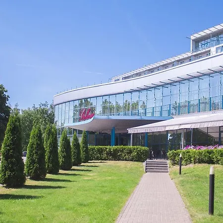 Bellevue Park With Free Parking Hotel
