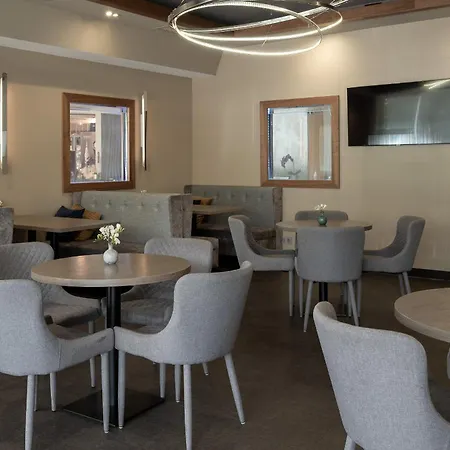 Bellevue Park With Free Parking 4* ריגה
