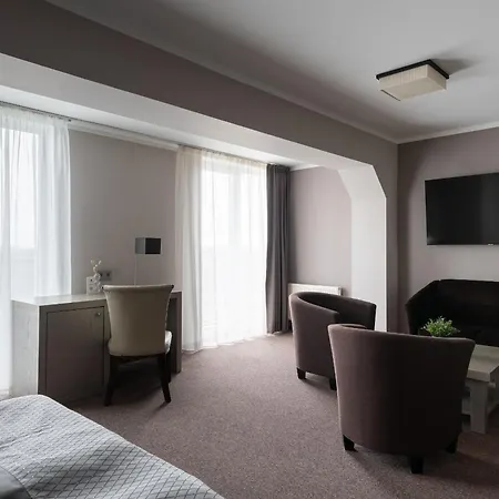 Hotel Bellevue Park With Free Parking Ryga