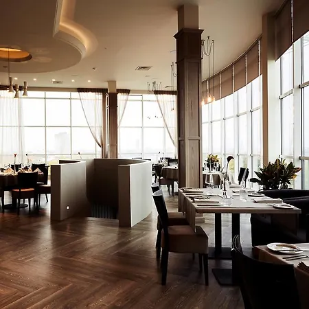 Bellevue Park With Free Parking 4* Ryga
